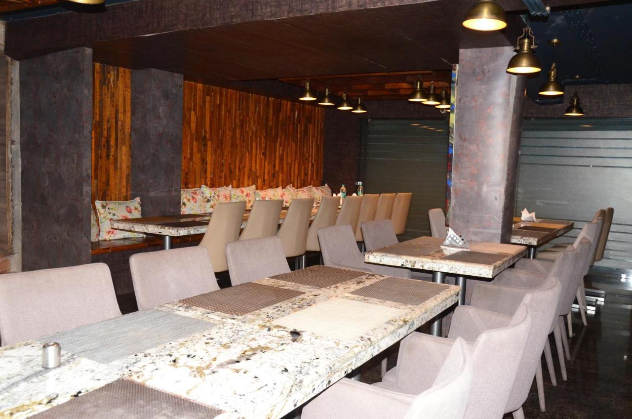 Crytsal Residency Hotel Ranchi Buitenkant foto
