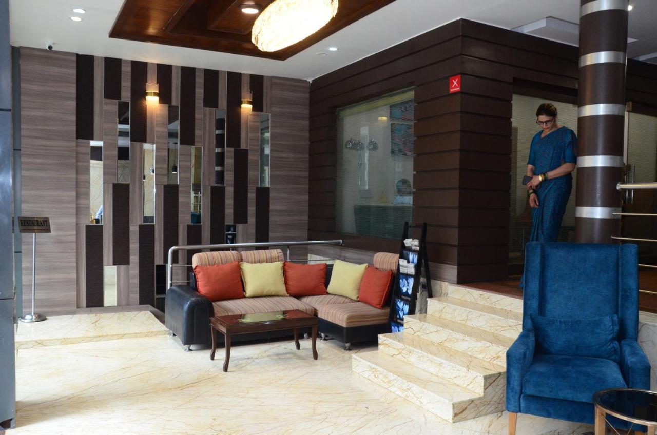 Crytsal Residency Hotel Ranchi Buitenkant foto