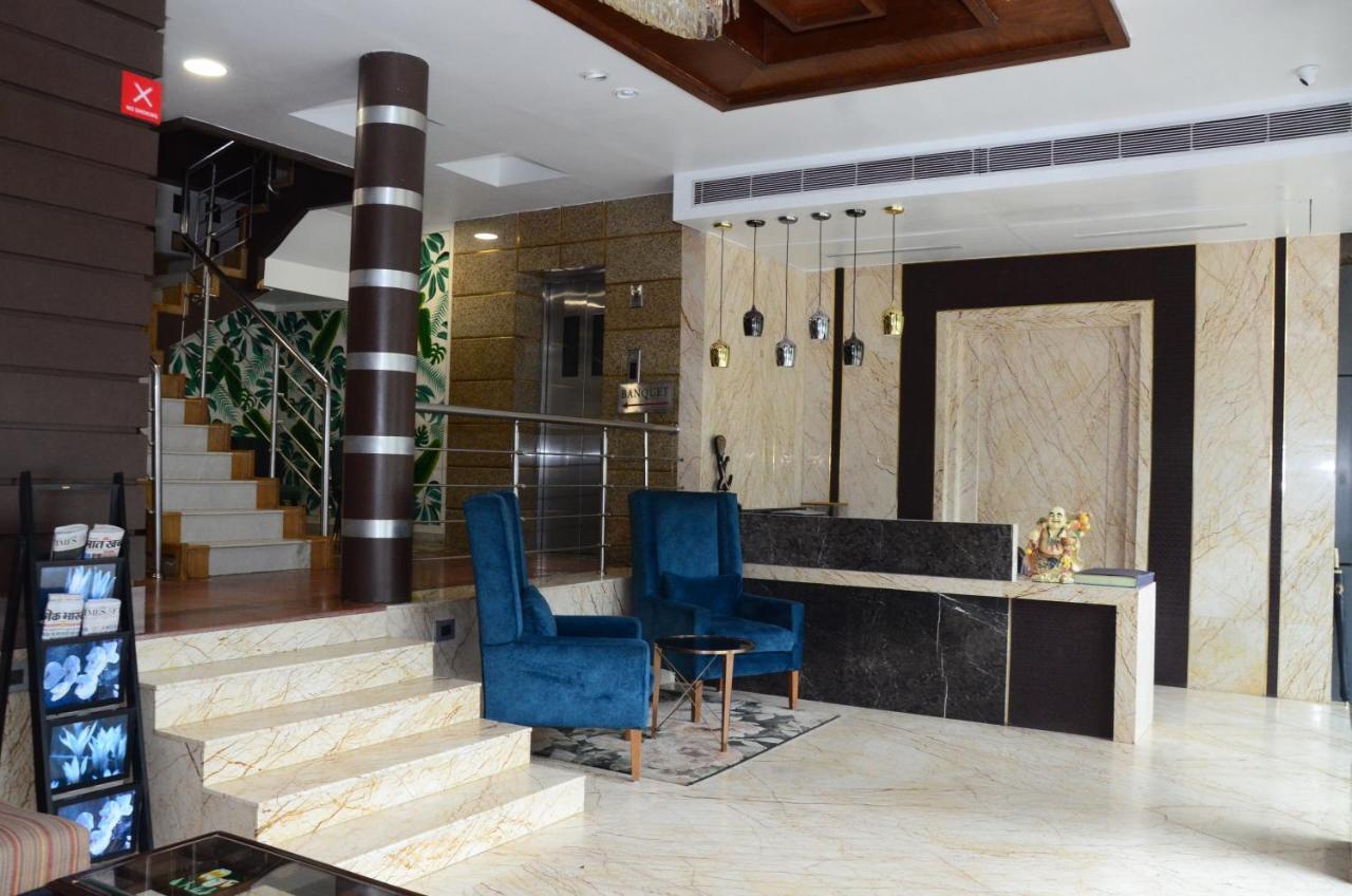 Crytsal Residency Hotel Ranchi Buitenkant foto