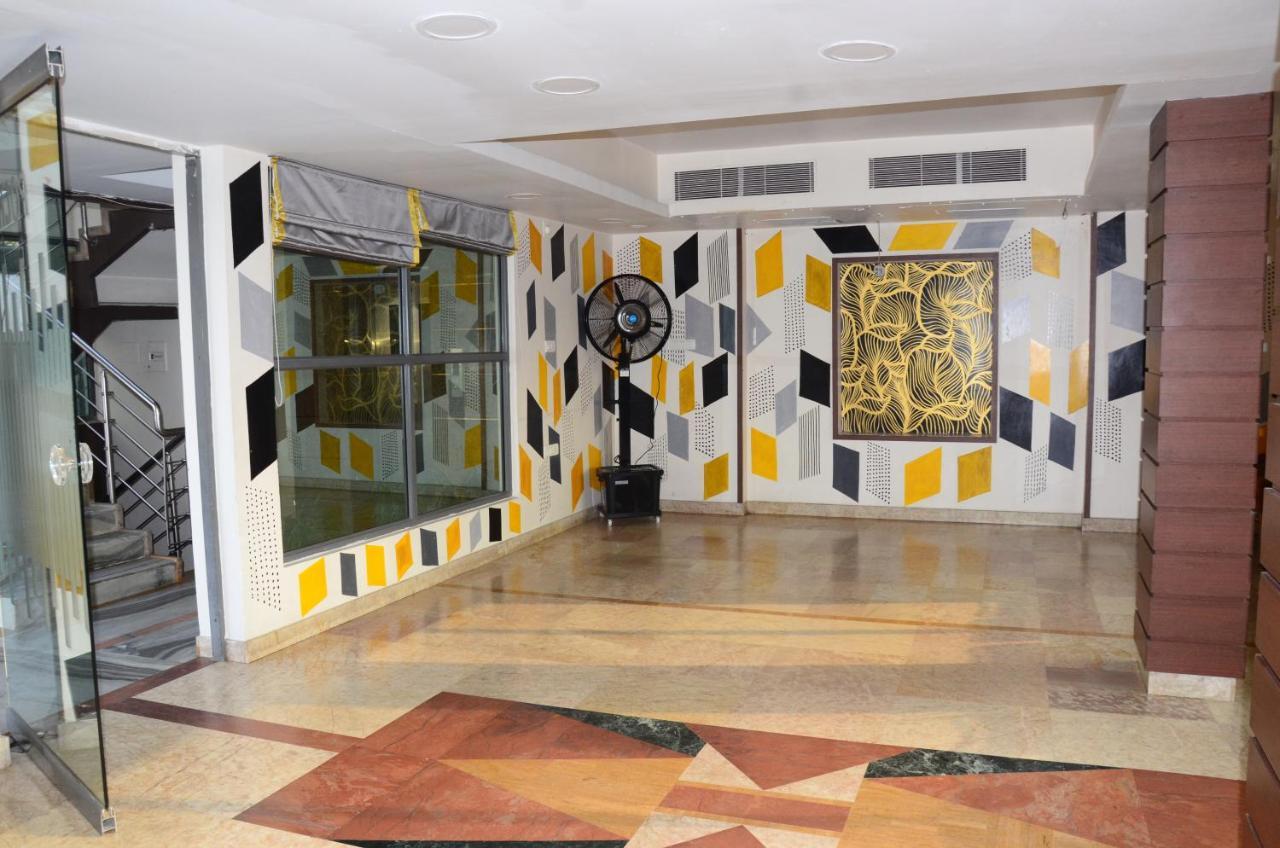 Crytsal Residency Hotel Ranchi Buitenkant foto