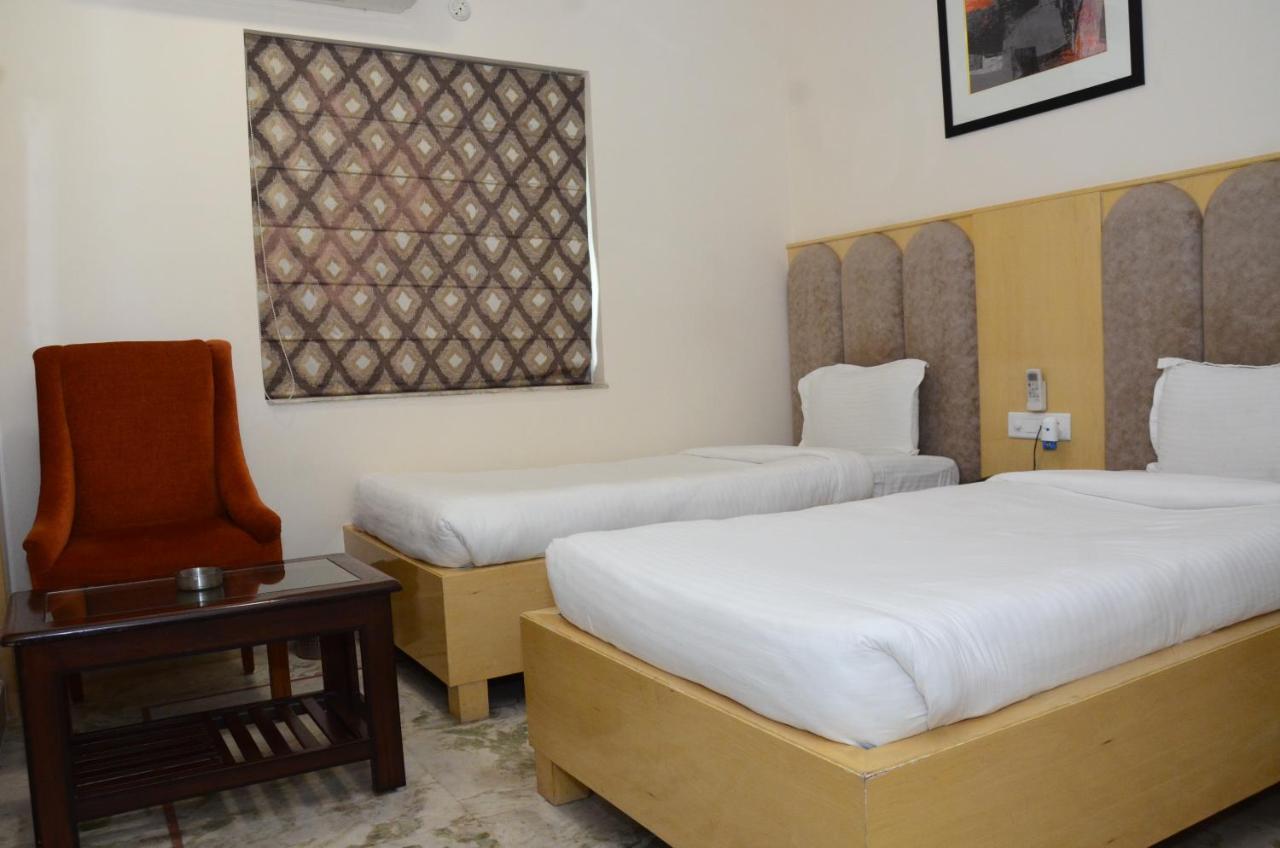 Crytsal Residency Hotel Ranchi Buitenkant foto