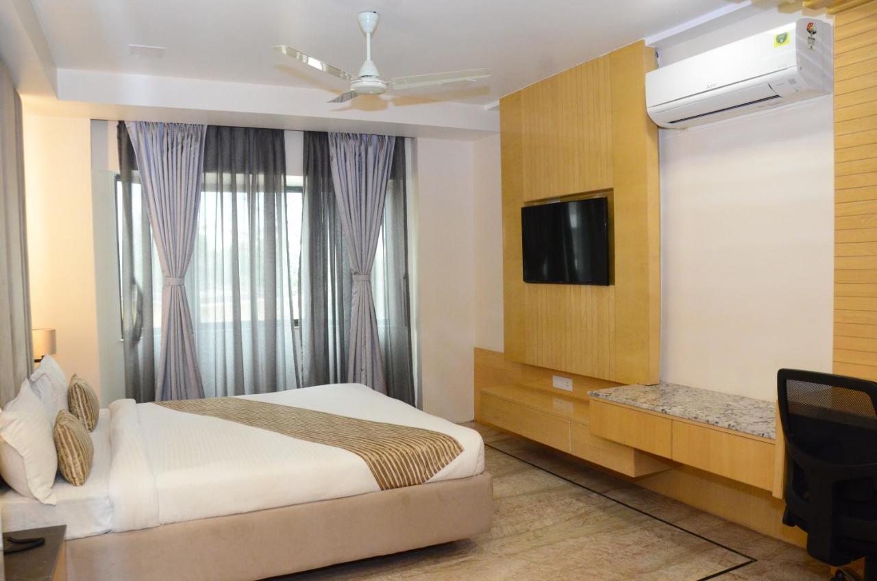 Crytsal Residency Hotel Ranchi Buitenkant foto