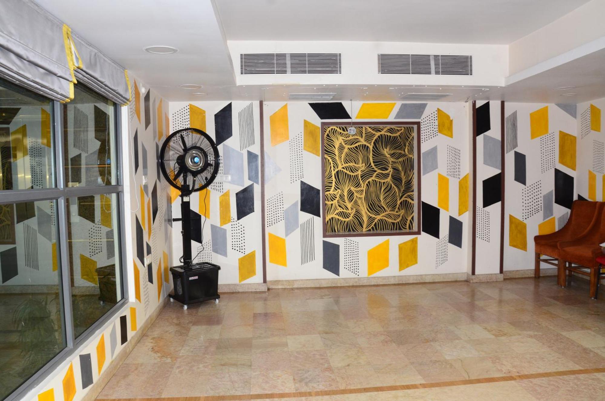 Crytsal Residency Hotel Ranchi Buitenkant foto